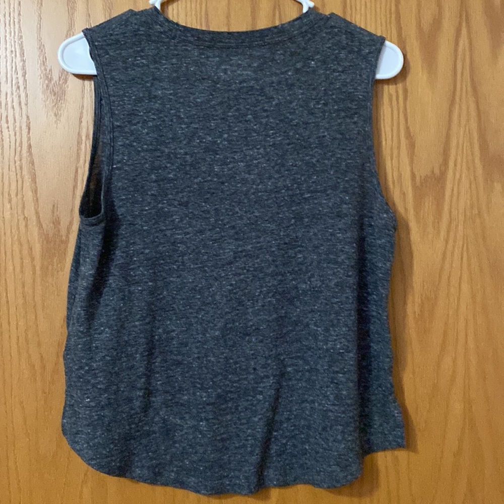 Old Navy Cute Tank Top Bundle Medium Petite Striped - Picture 8 of 8